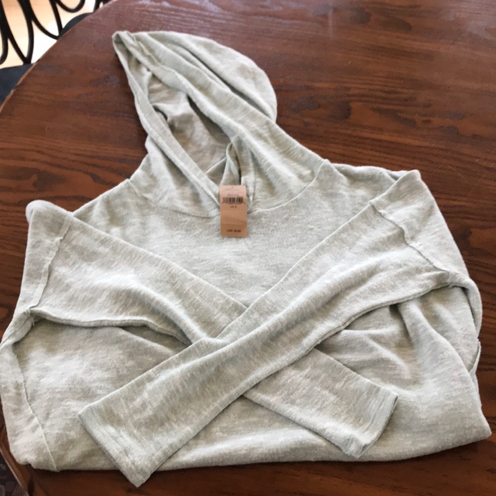 American eagle hoodie never worn with tags